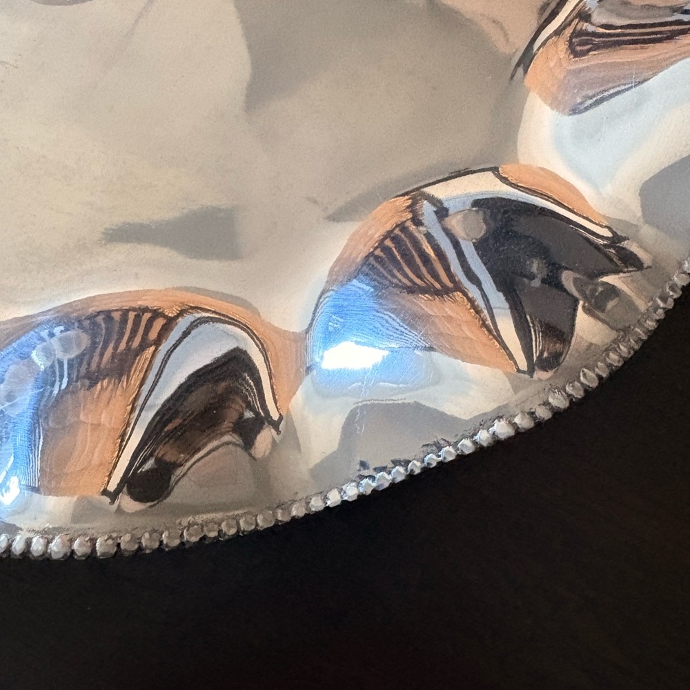Beatrix Ball Pearl Denisse Round Platter - Picture 2 of 4